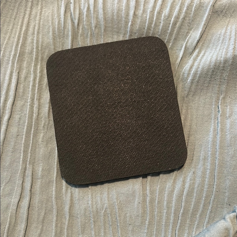 Square Black hand rest for computer